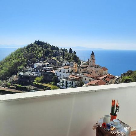 L'Arabesco Apartment Amalfi Dış mekan fotoğraf